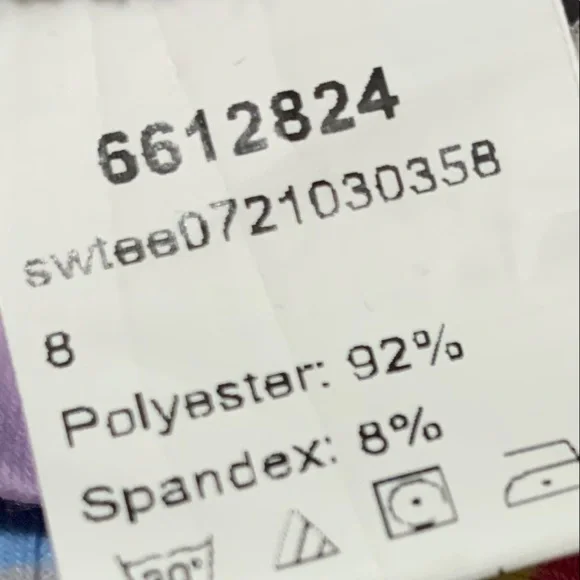 Lavender with White Ditsy Floral Design Button-Up Crop Top NWOT - Picture 9 of 13